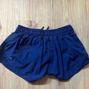 lululemon shorts 6